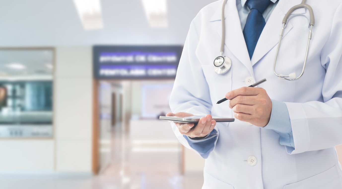 Doctor prescribing the use of Mirena to a patient.