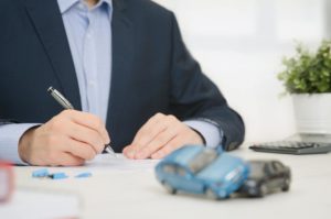 How to Deal with a Progressive Car Accident Claim