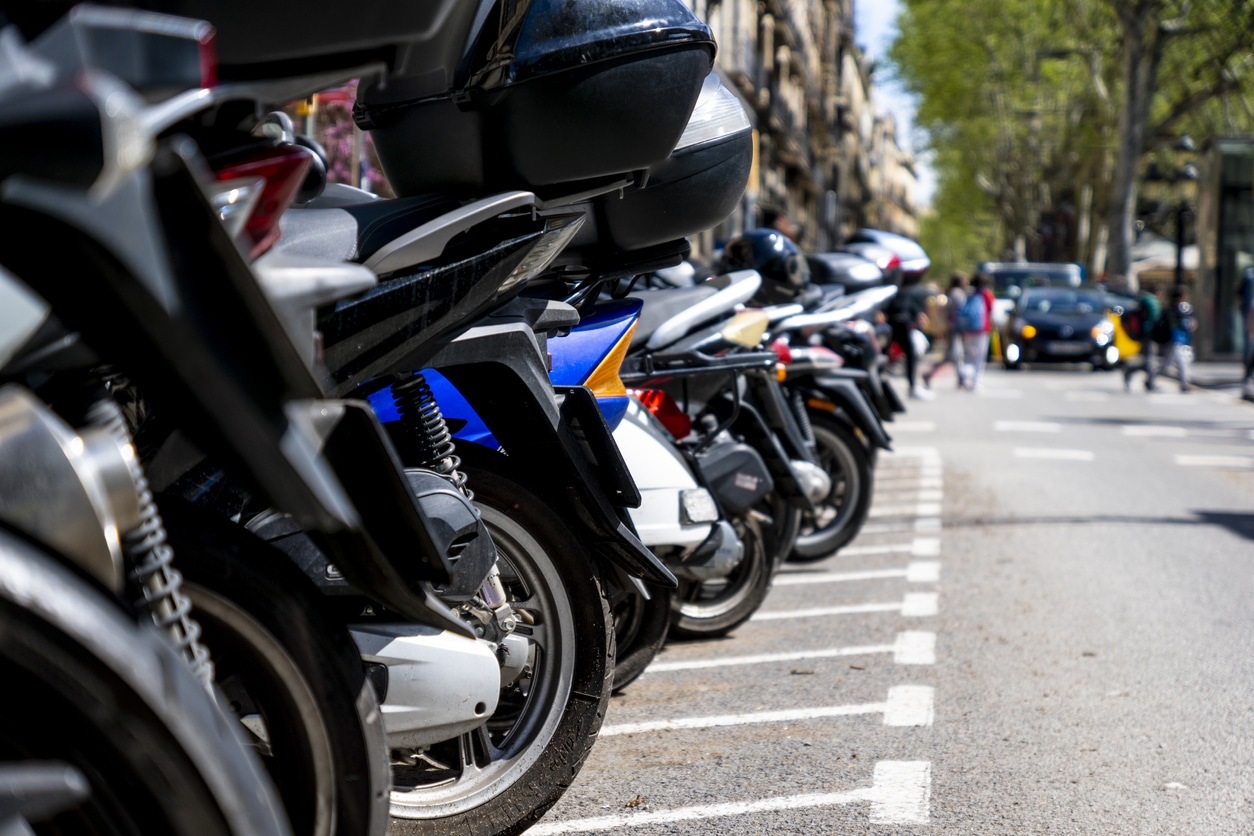 Motorcycle Parking Laws in Texas