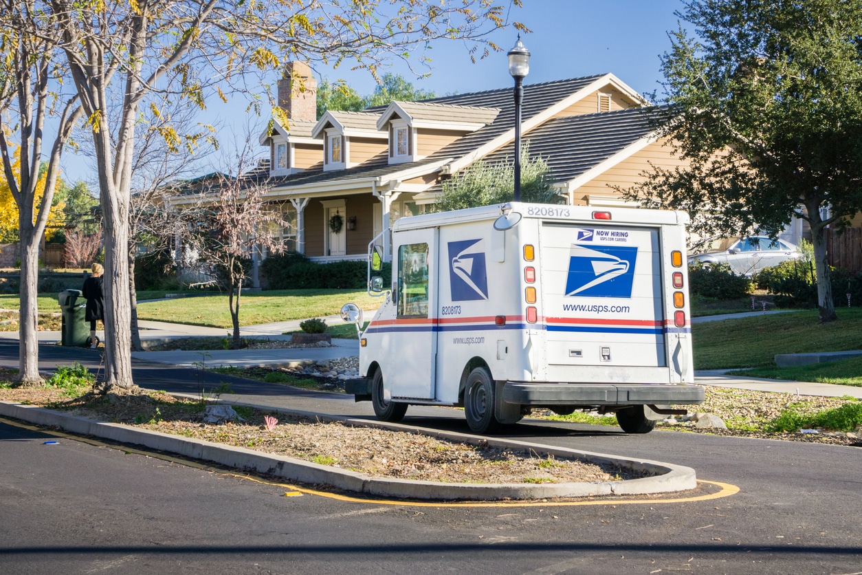 What Are My Options After an Accident in Houston With a USPS Mail Truck?