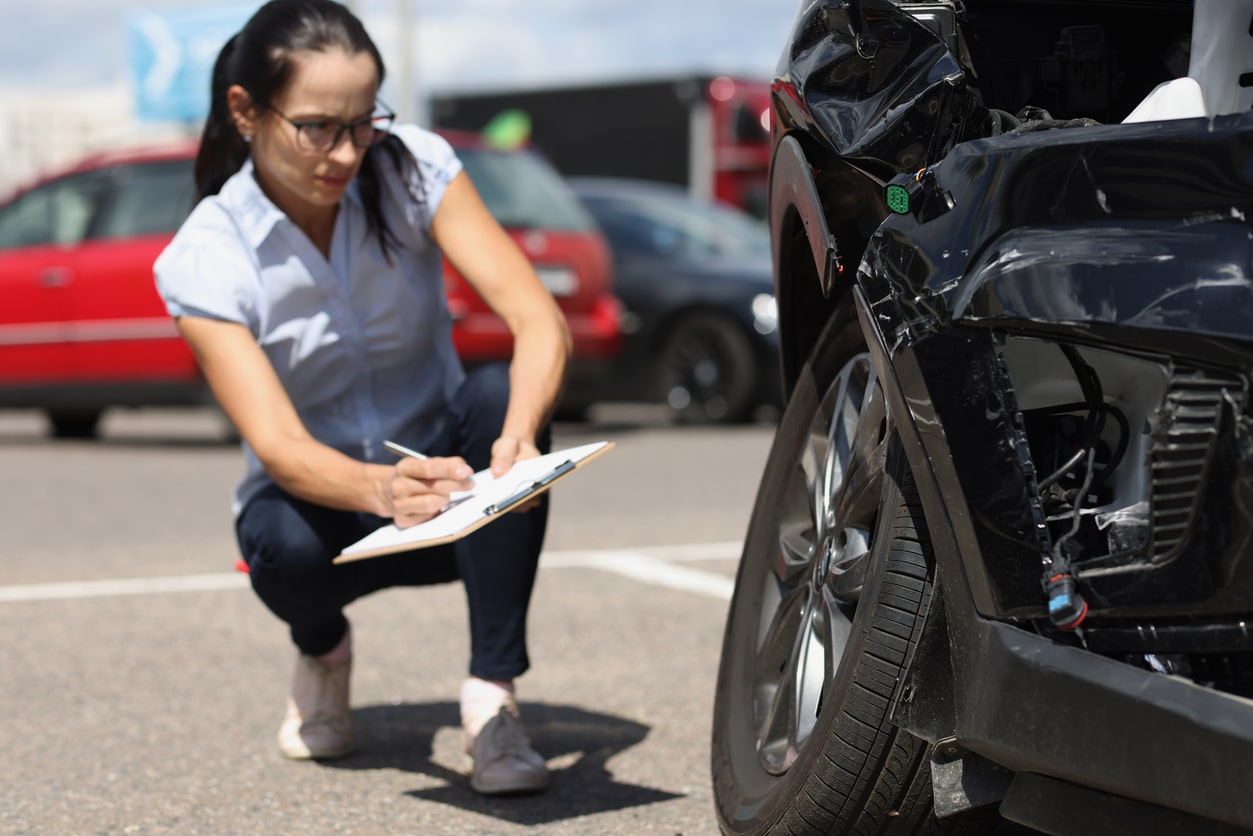 What To Do if Someone Files a Car Accident Claim Against You in Houston, TX