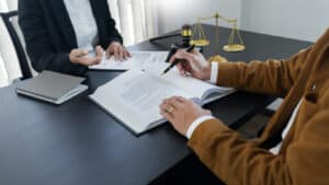 5 Tips for Choosing the Right Personal Injury Lawyer