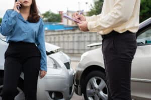 How Attorney Brian White Personal Injury Lawyers Can Help After A Head-On Crash In Clear Lake, TX