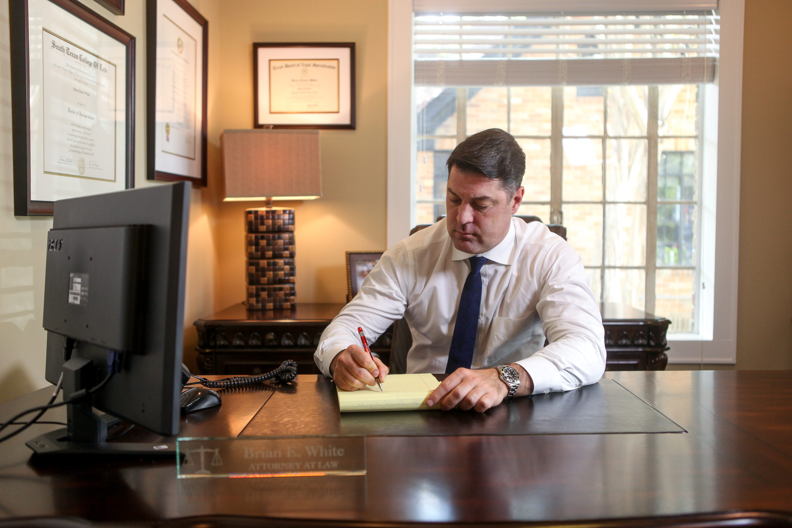 Attorney Brian White Personal Injury Lawyers Receives Golden Gavel Award