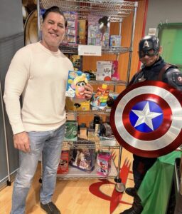 Campaña de recolección de juguetes Claws for a Cause